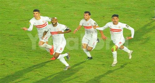 كاف ينشر فيديو "دكة الزمالك" في نهائي القرن.. "هنزل اتعادل" وفرحة لم تكتمل